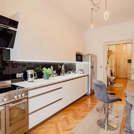 Your Story Starts Here Apartment Prague